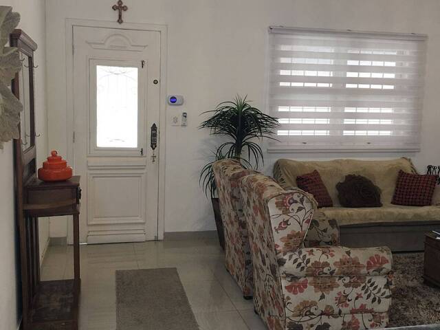 Casa para Venda em São José dos Campos - 4