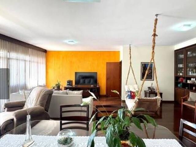 Apartamento para Venda em São José dos Campos - 2